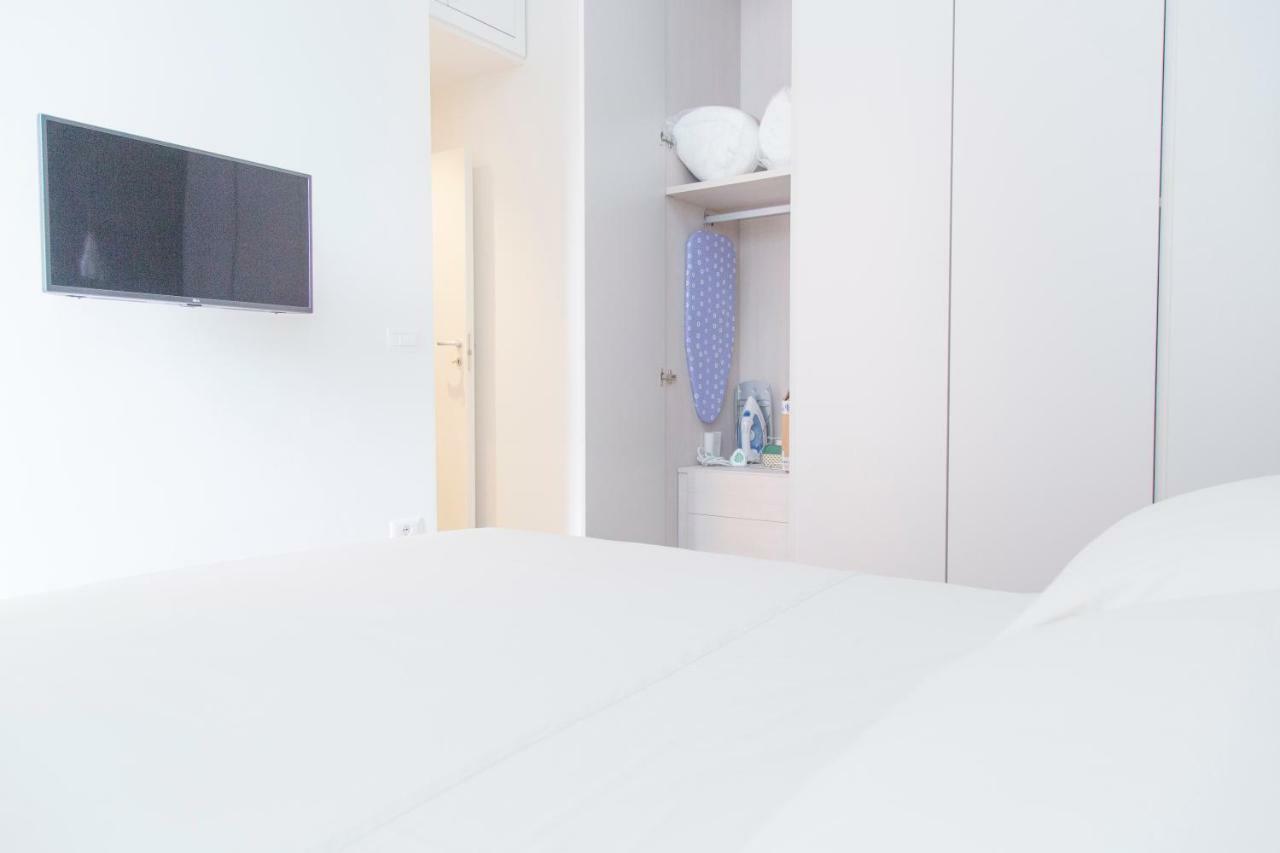 Brand New Apt In Porta Romana 米兰 外观 照片